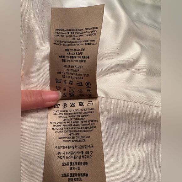 BURBERRY cotton, linen blend jacket, size 4 Ivory NWT $1350 - Picture 15 of 15